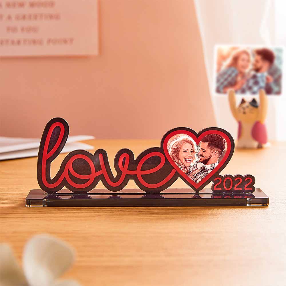 Kundenspezifische Liebes-fotorahmen-plakette Herzförmige Acrylplakette Gedenkgeschenk