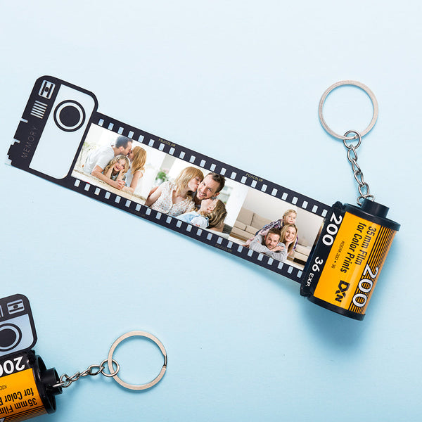 Geschenk für Papa Personalisierte Bunte Kamera Filmrolle Schlüsselanhänger Vatertagsgeschenk