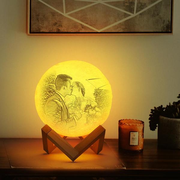 Personalisierte 3D Druck Foto&Gravierte Mondlampe - Für Valentinstag - Fernbedienung 16 Farben(10cm-20cm)