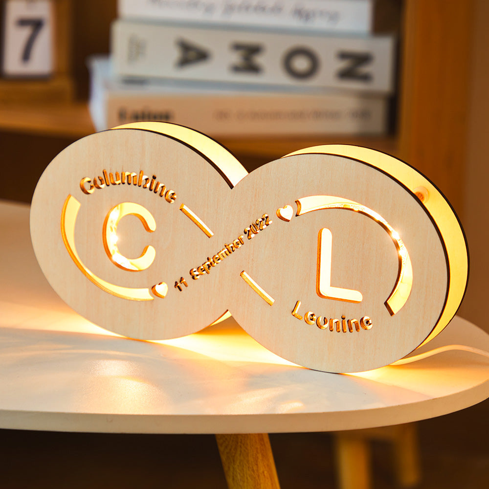 Benutzerdefinierter Name Und Datum Infinity Love Sign Nachtlicht Mit Initialen Holzlampe Für Liebhaber